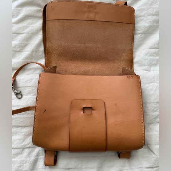 Bree “Aki” Tan Natural Leather Women\'s Backpack